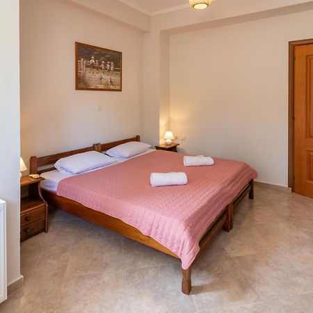 Blue Panorama Villas Giannoudi (Crete) Quarto foto